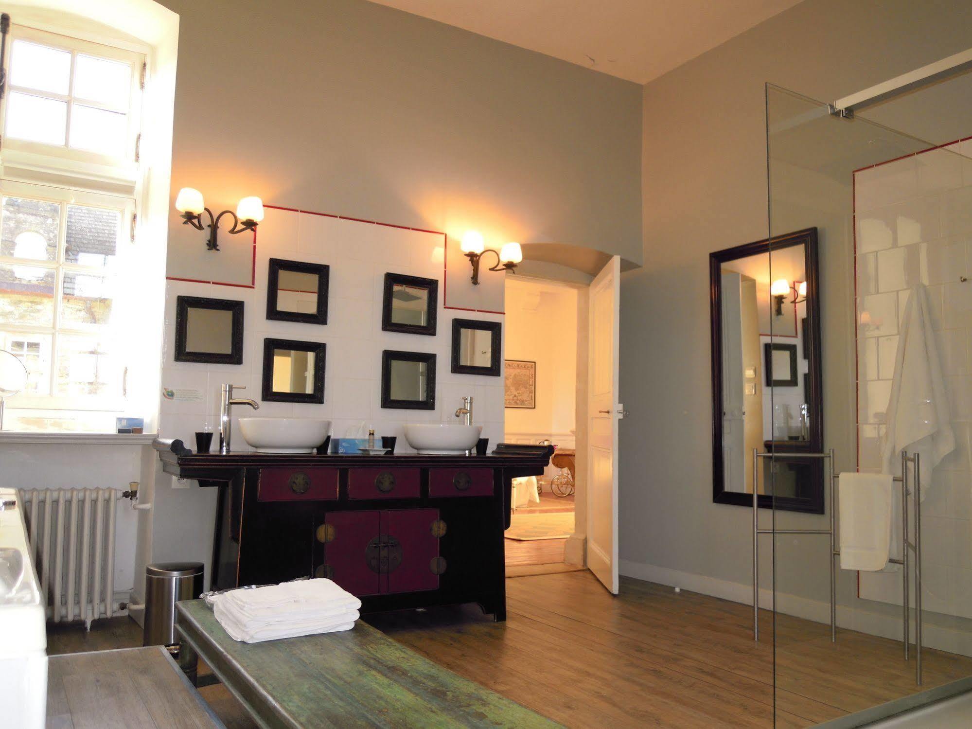 Le Manoir De La Fieffe Bed & Breakfast Cherbourg-en-Cotentin Exterior foto
