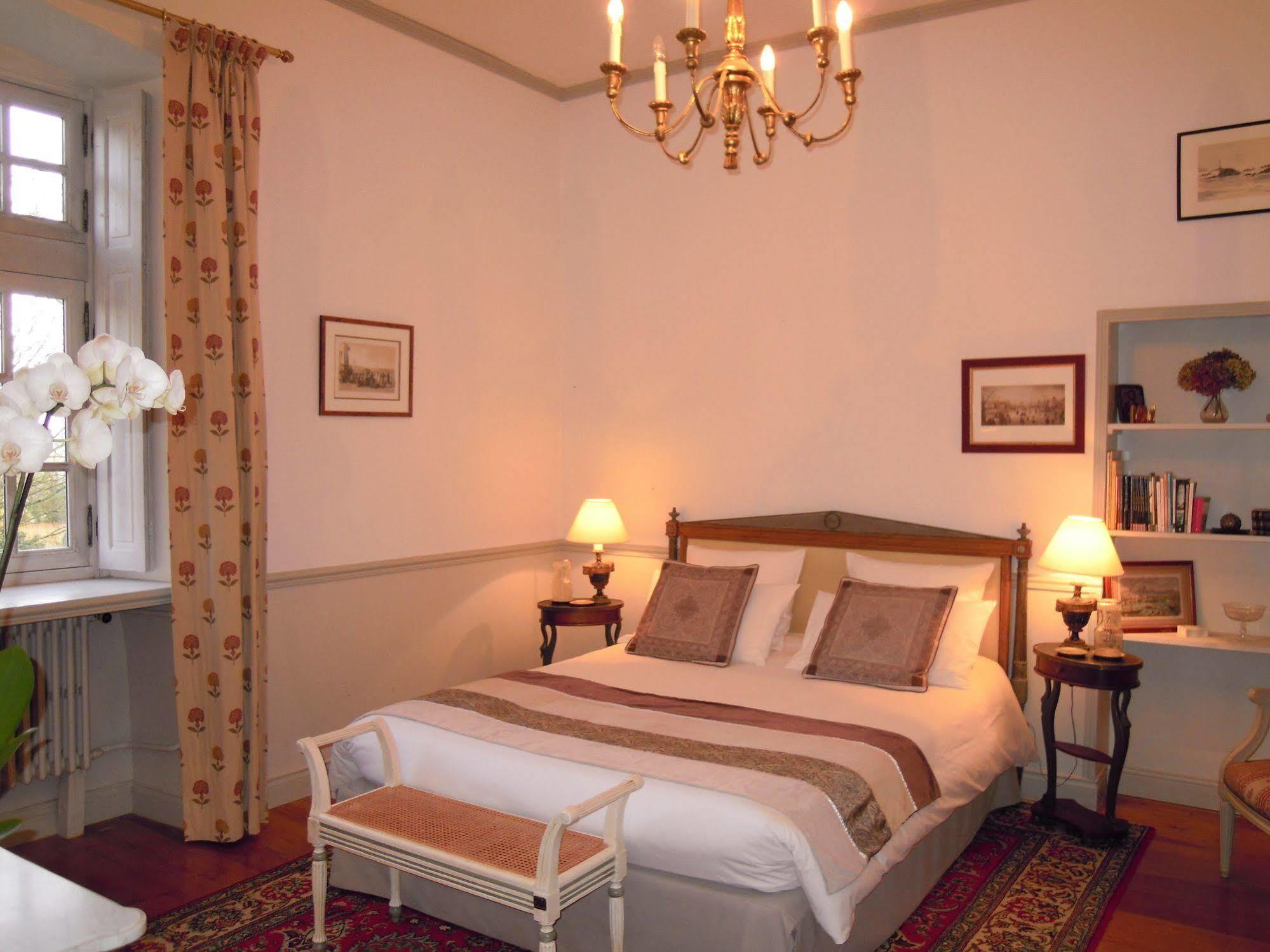 Le Manoir De La Fieffe Bed & Breakfast Cherbourg-en-Cotentin Exterior foto